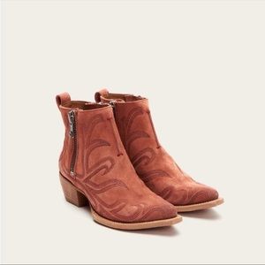 Sacha Primrose Shortie Frye Booties